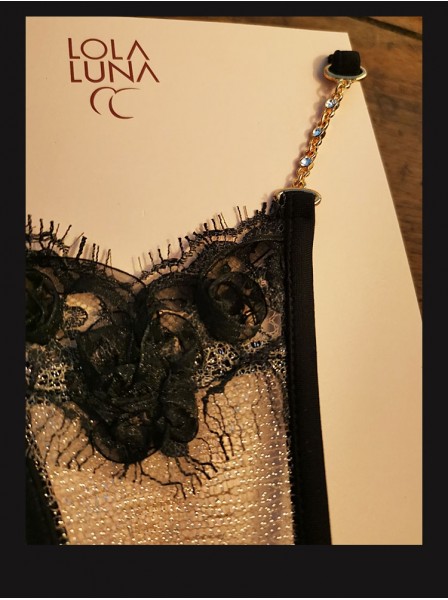 Sexy String In fine pizzo con preziosi bijoux modello Togo Lola Luna in vendita su Tangamania Online