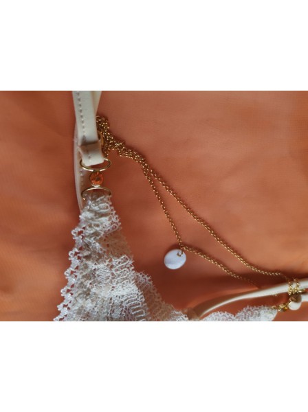 Perizoma color avorio in pizzo Cristina con ricami e gioielli Lola Luna in vendita su Tangamania Online