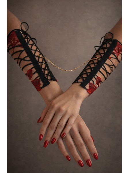 Perizoma gioiello con manette coordinate set completo Livia Corsetti in vendita su Tangamania Online